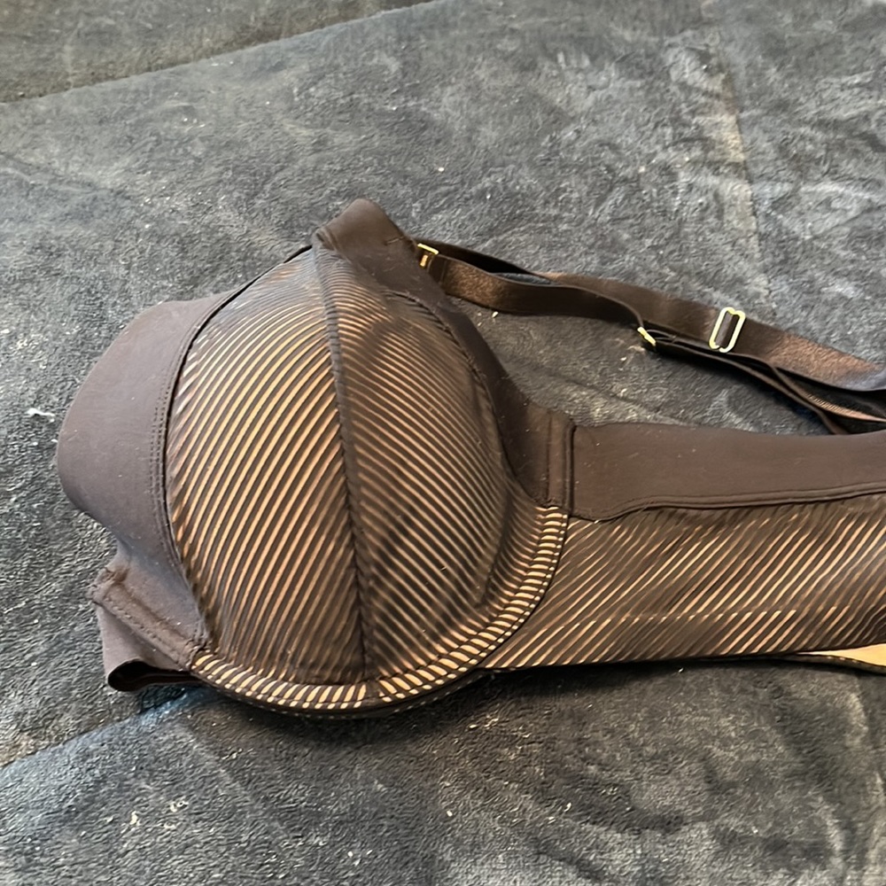Third Love Shadow Stripe Plunge Bra 36DD - Picture 3 of 5